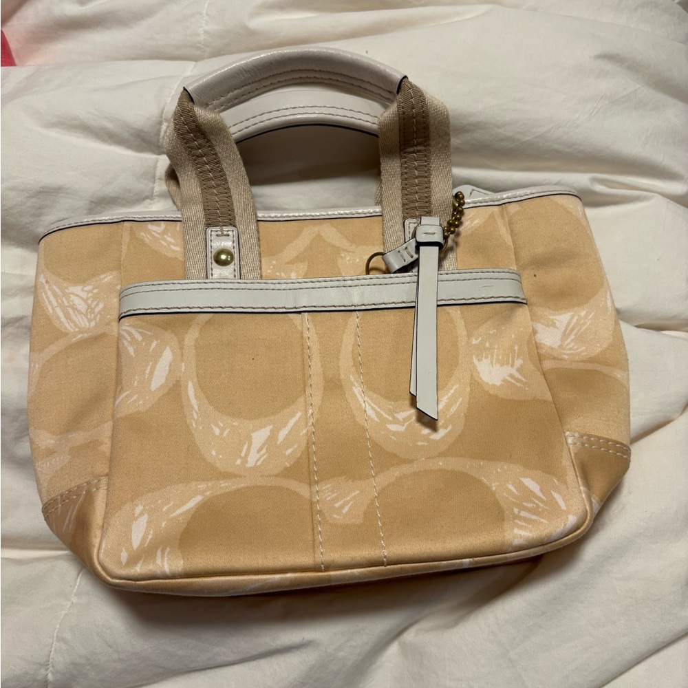 Elegant Tan and Cream Tote Bag